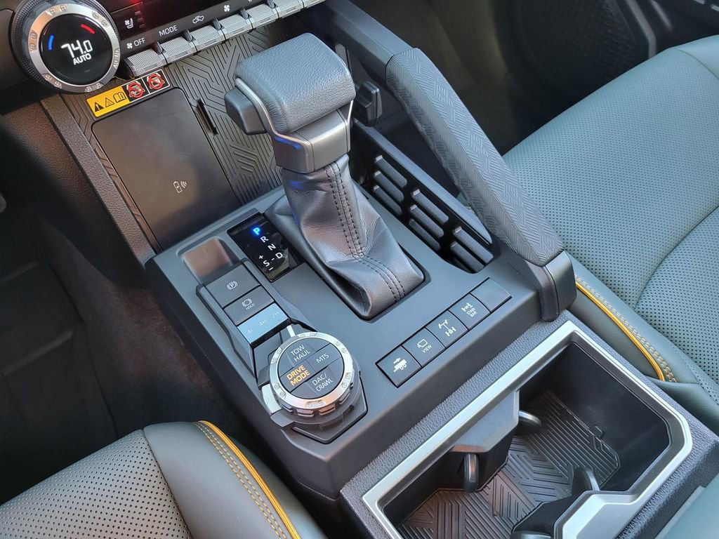 Used 2025 Toyota Tacoma 4x4 Double Cab Hybrid image 29