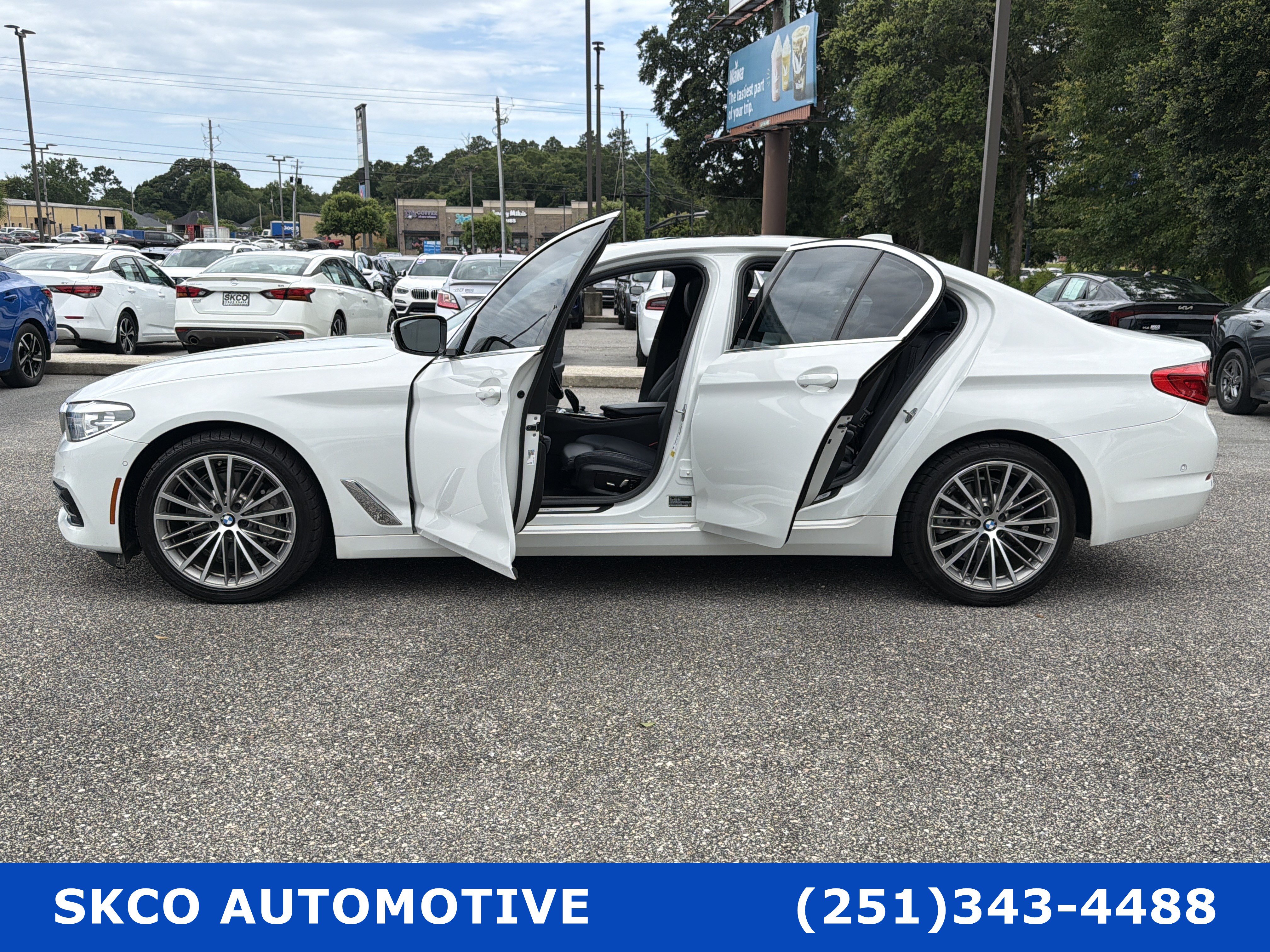 Used 2020 BMW 530i w/ Premium Package RWD image 31