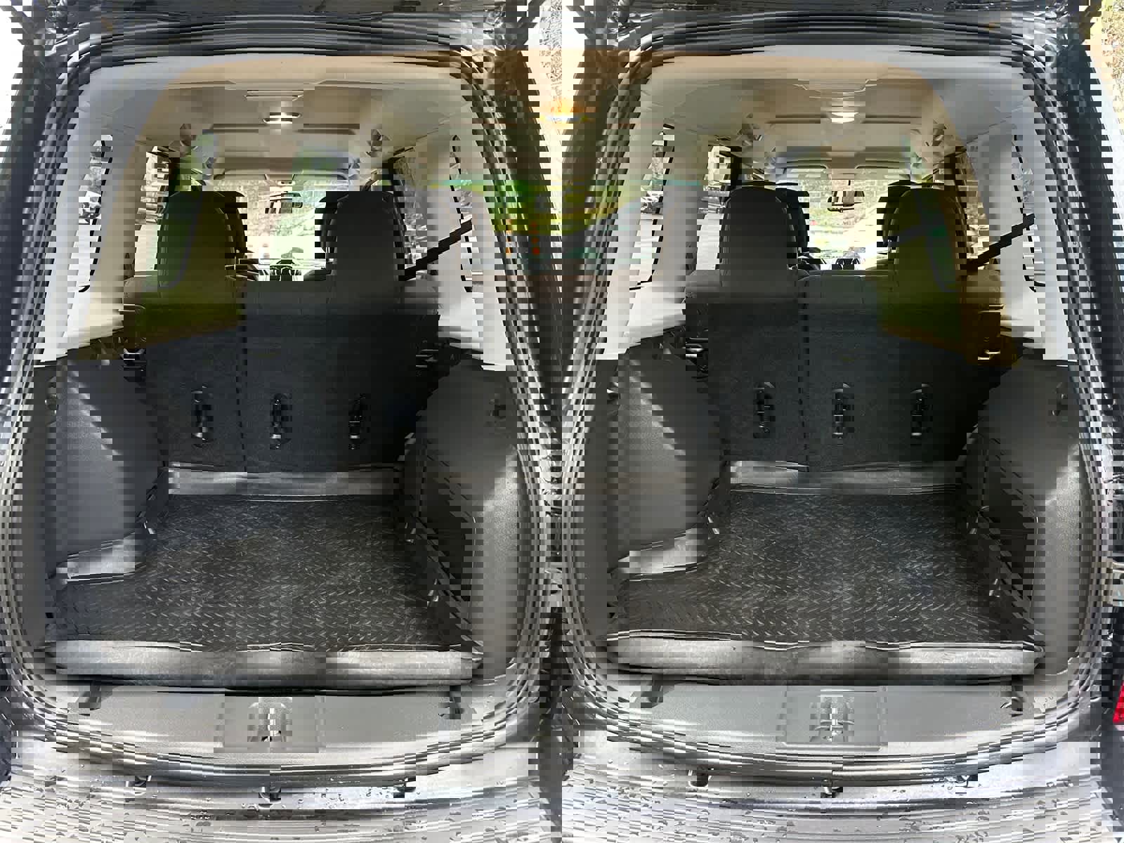 Used 2014 Jeep Patriot Sport w/ Power Value Group image 23