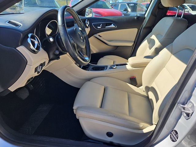 Used 2019 Mercedes-Benz GLA 250 image 17