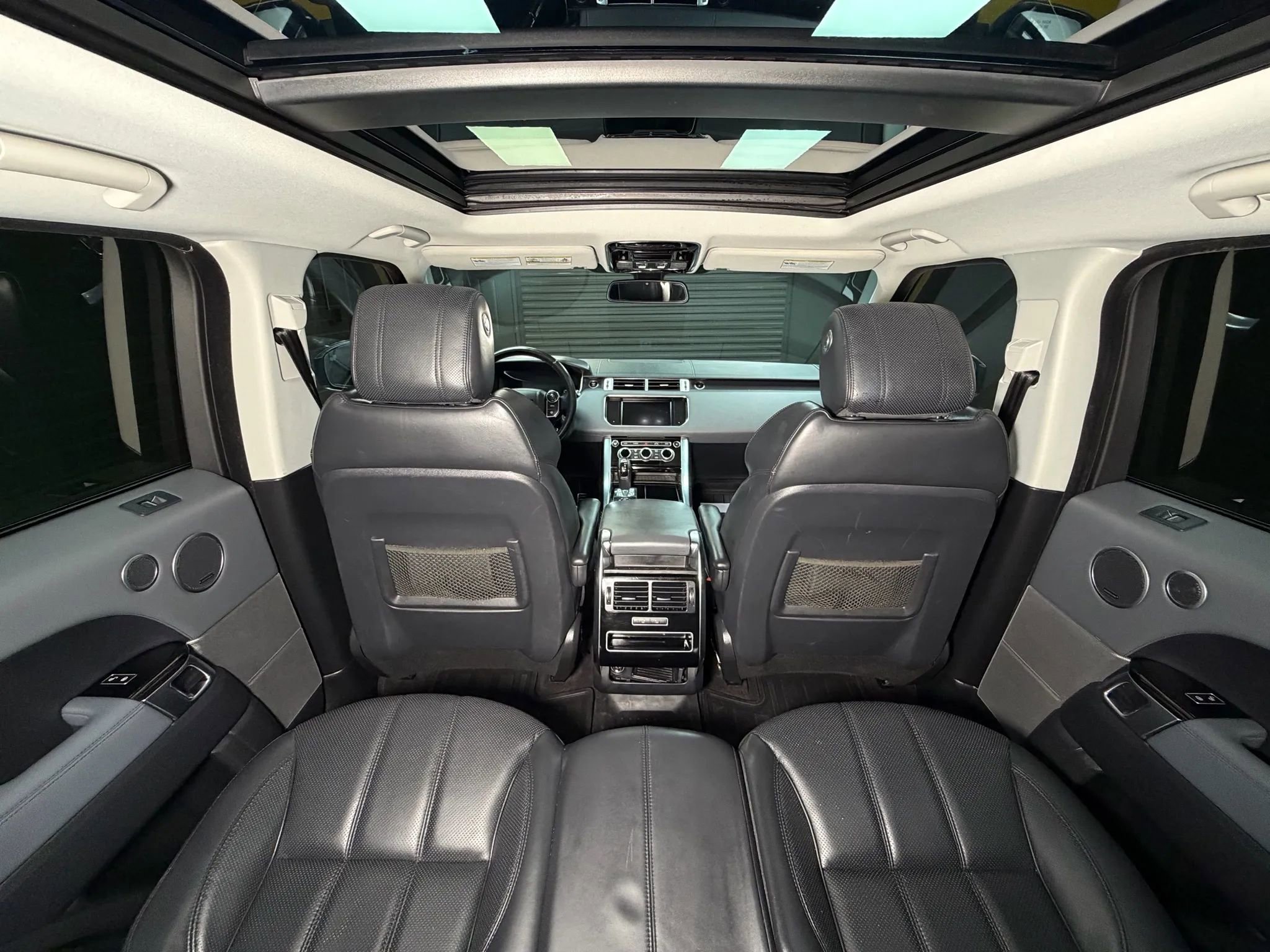 Used 2014 Land Rover Range Rover Sport Supercharged image 16