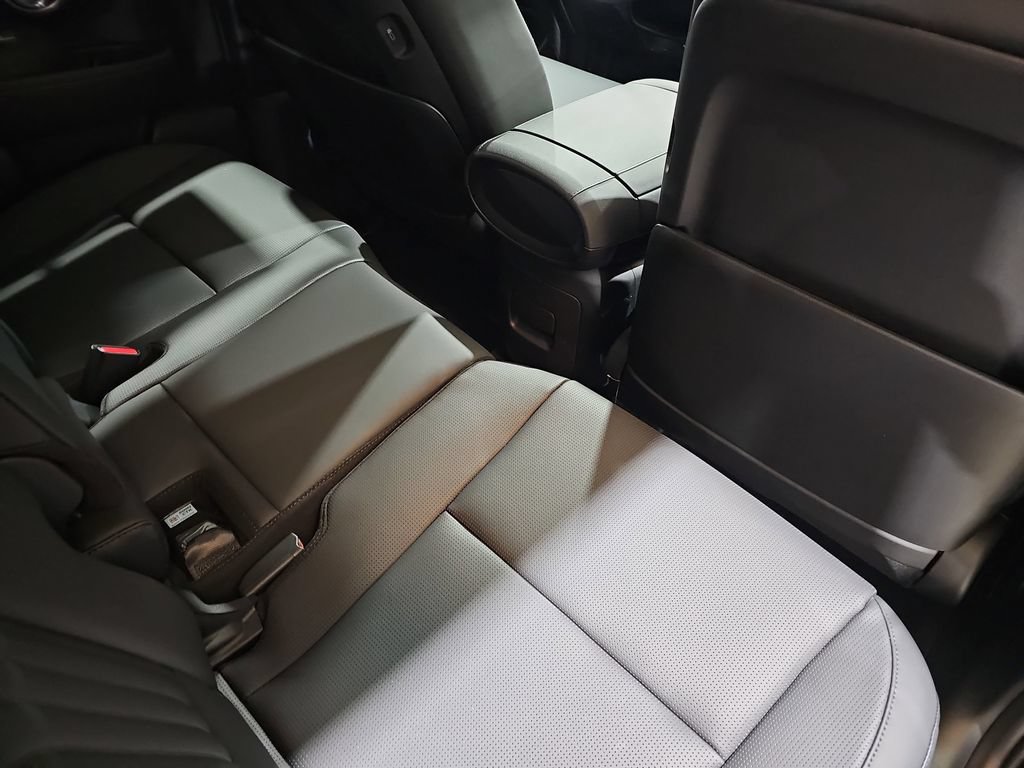 New 2026 Hyundai Palisade SEL Premium FWD image 11