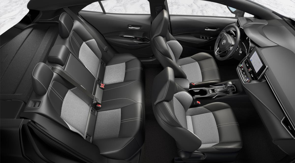 Used 2023 Toyota Corolla XSE image 33