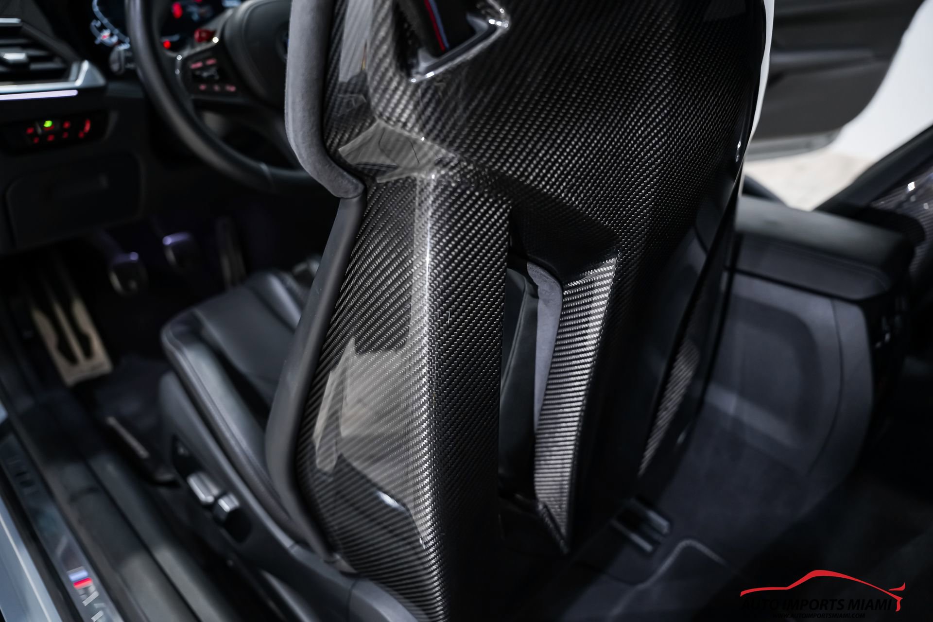 Used 2022 BMW M4 Coupe w/ M Carbon Exterior Package image 55