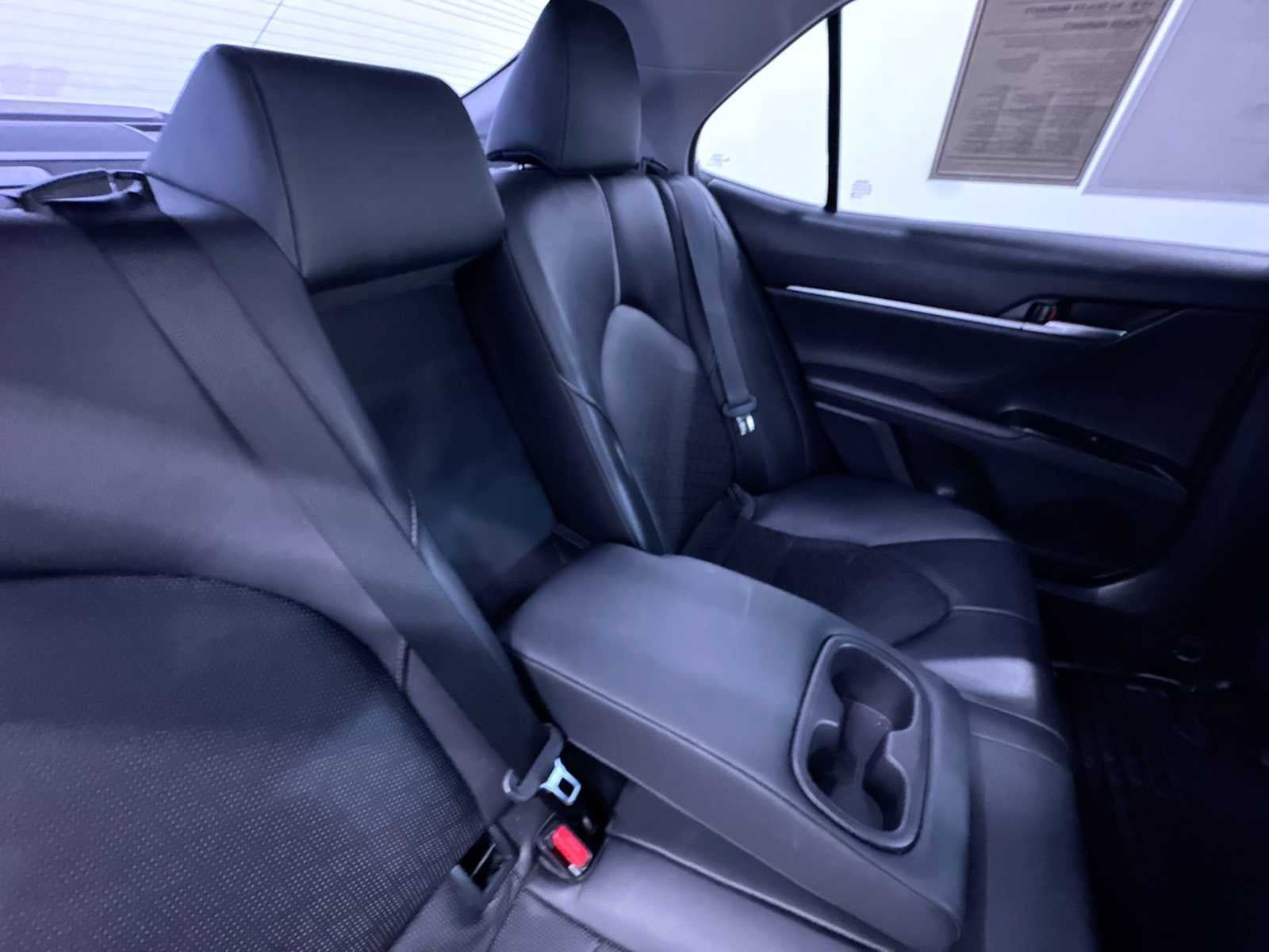 Used 2019 Toyota Camry XSE w/ Navigation Package FWD image 39