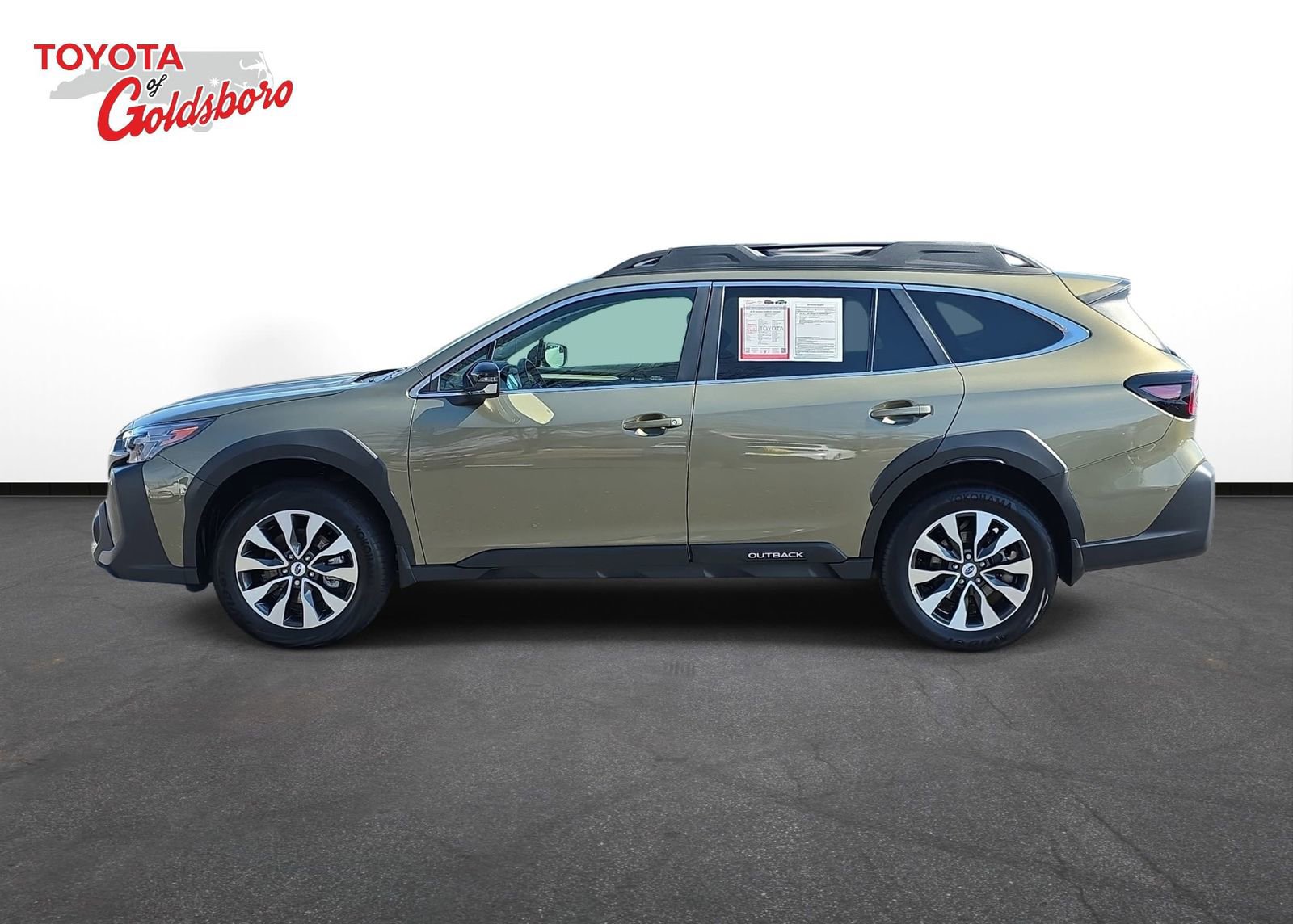 Used 2025 Subaru Outback Limited image 8