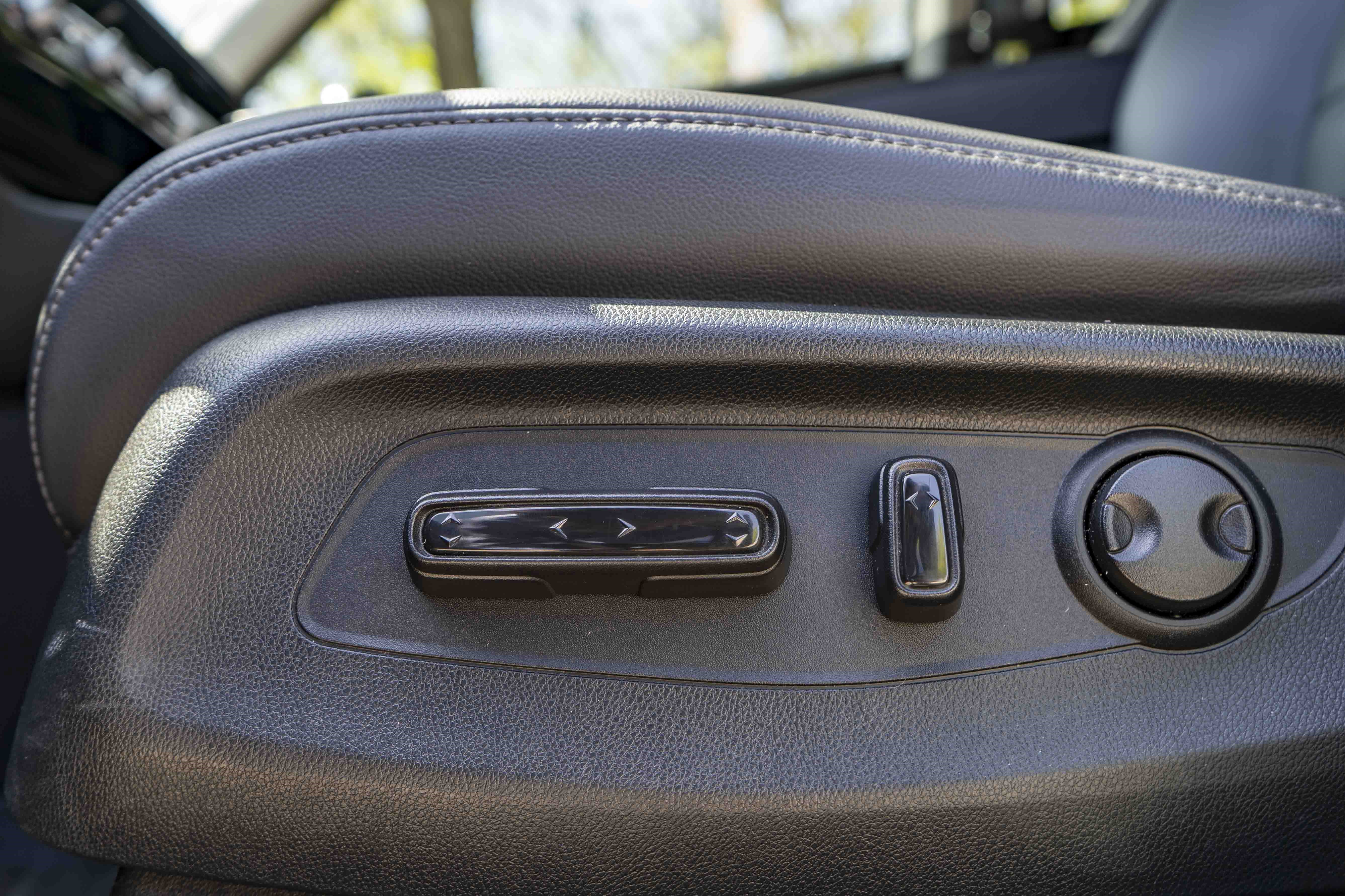 Used 2023 Honda CR-V EX-L image 41