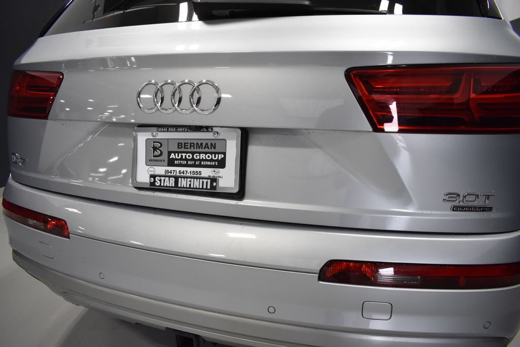 Used 2018 Audi Q7 3.0T Prestige w/ Prestige Package AWD/4WD image 12