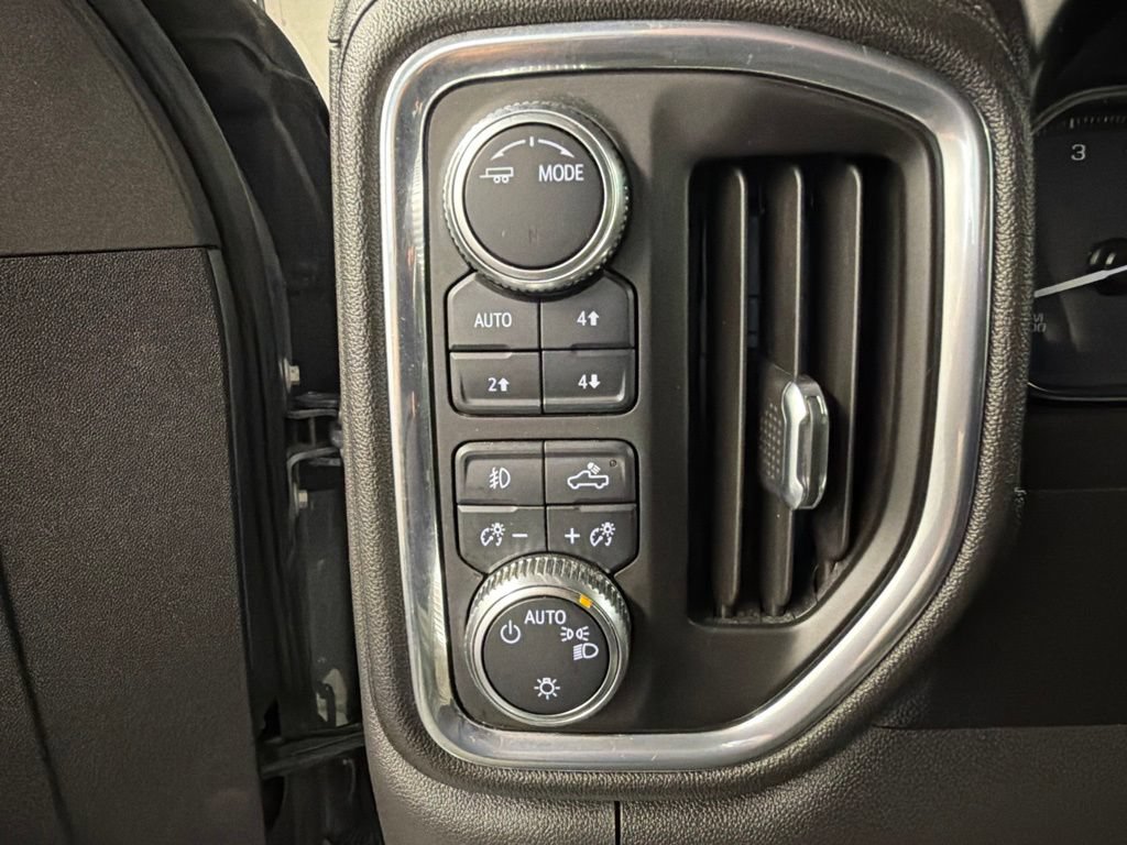 Used 2021 GMC Sierra 1500 Elevation w/ Preferred Package AWD/4WD image 24