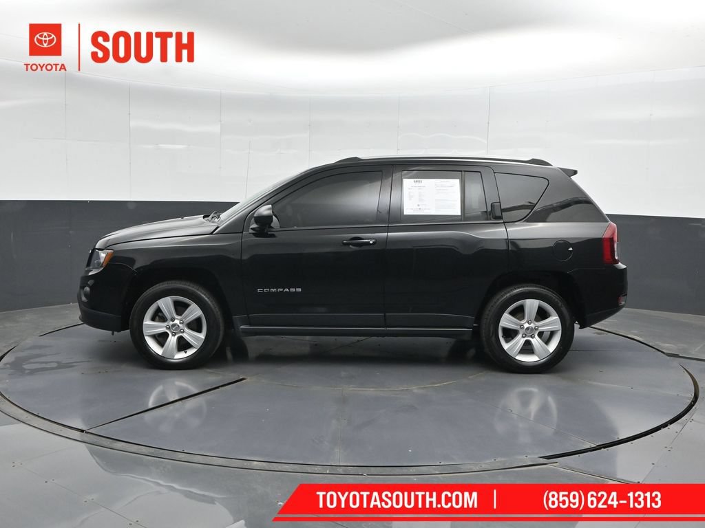 Used 2017 Jeep Compass Sport w/ Power Value Group FWD image 7