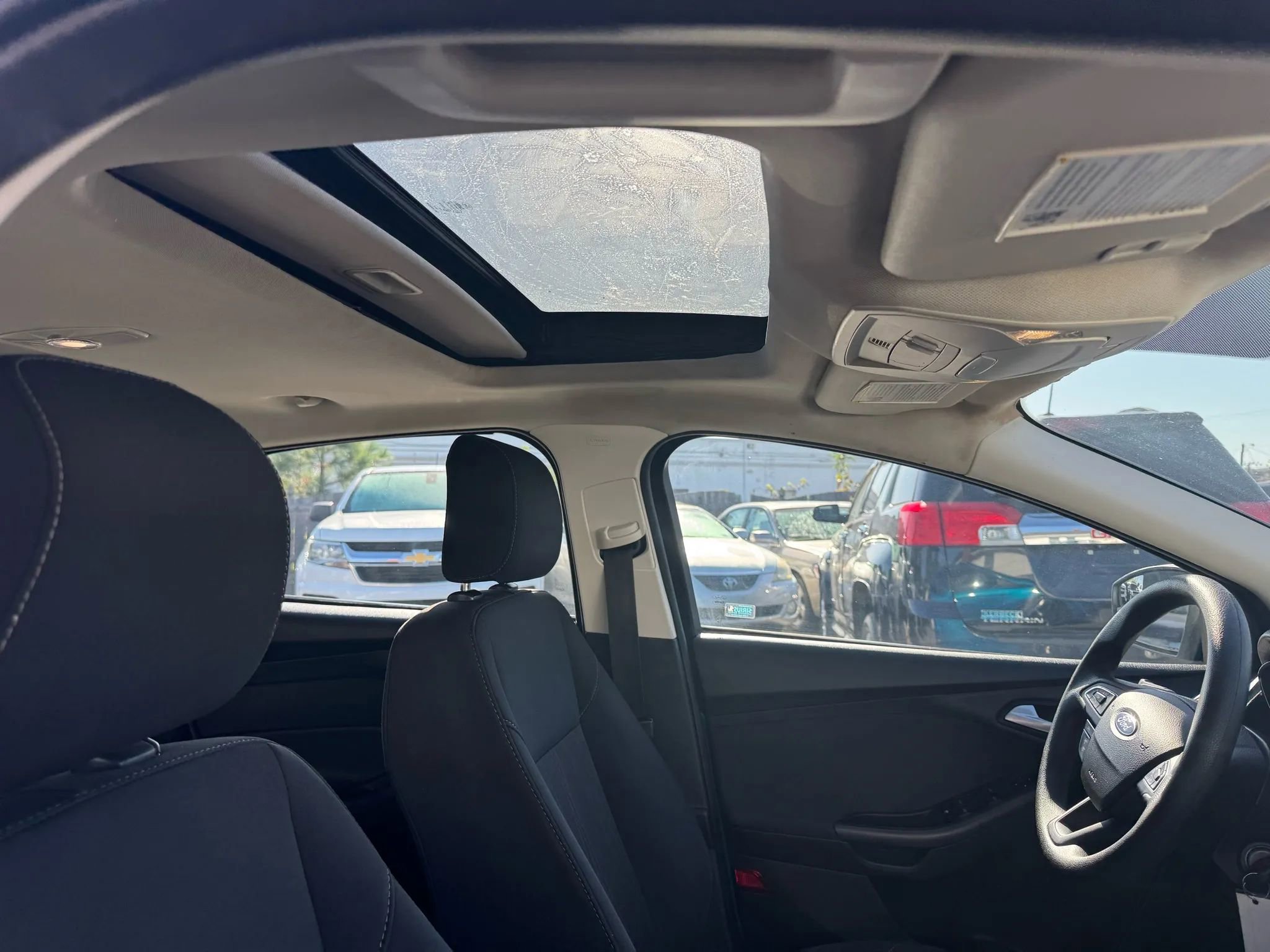 Used 2017 Ford Focus SEL image 22