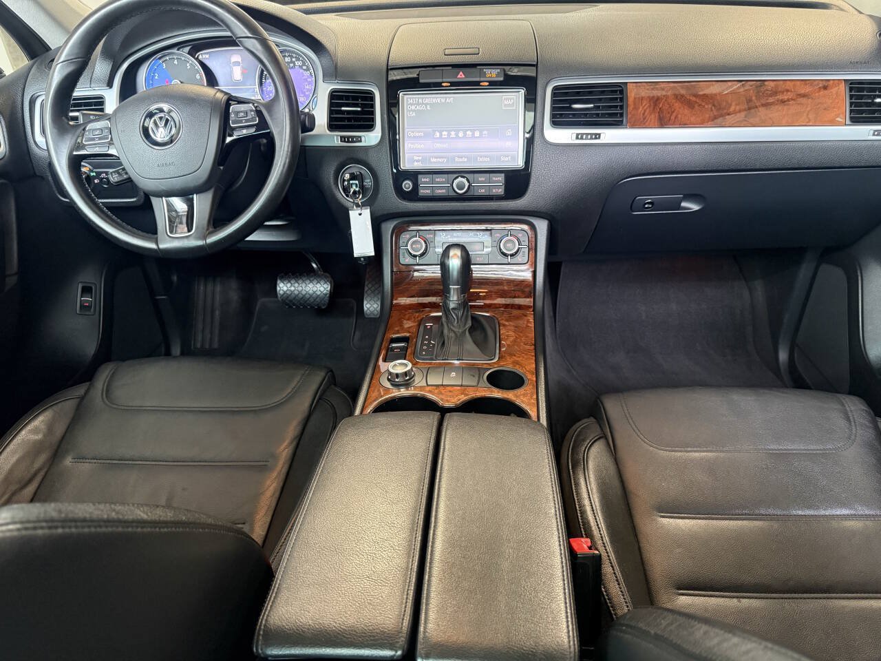 Used 2012 Volkswagen Touareg VR6 AWD/4WD image 12