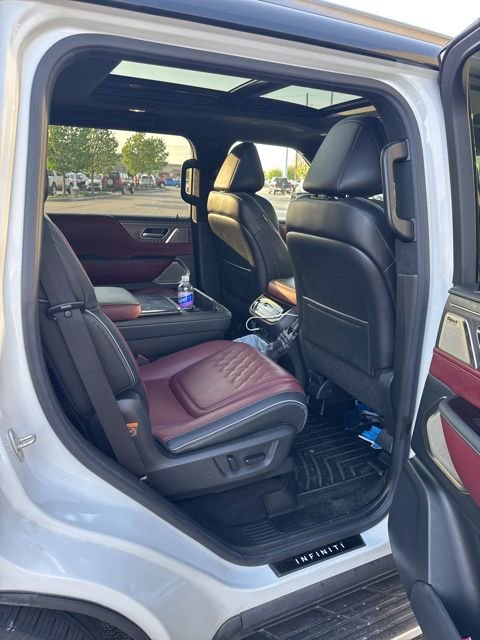 Used 2025 INFINITI QX80 Autograph image 32
