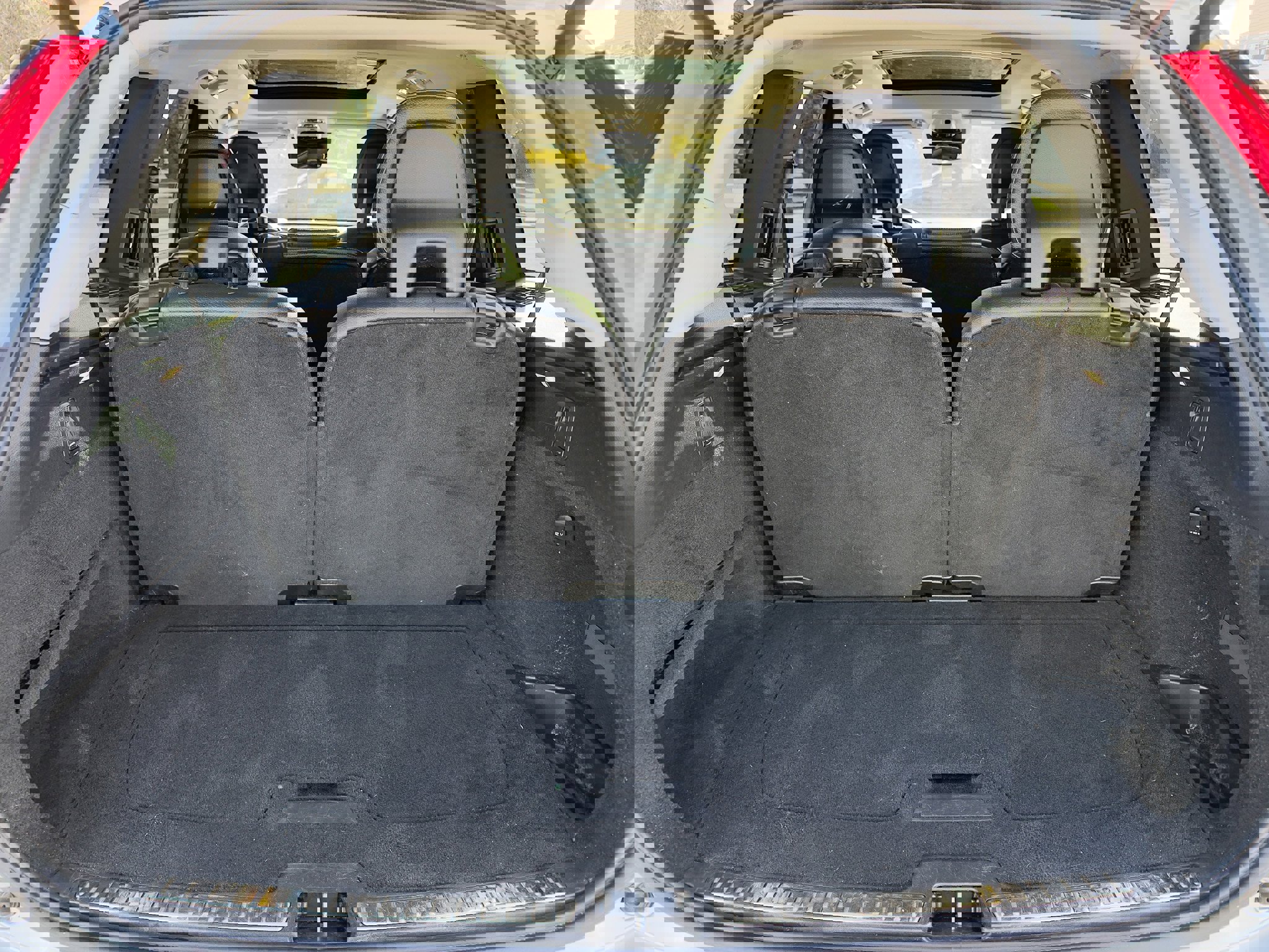 Used 2018 Volvo XC90 T6 Momentum w/ Convenience Package image 7