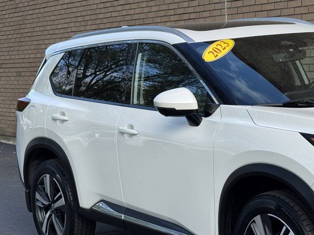 Used 2023 Nissan Rogue Platinum AWD/4WD image 4