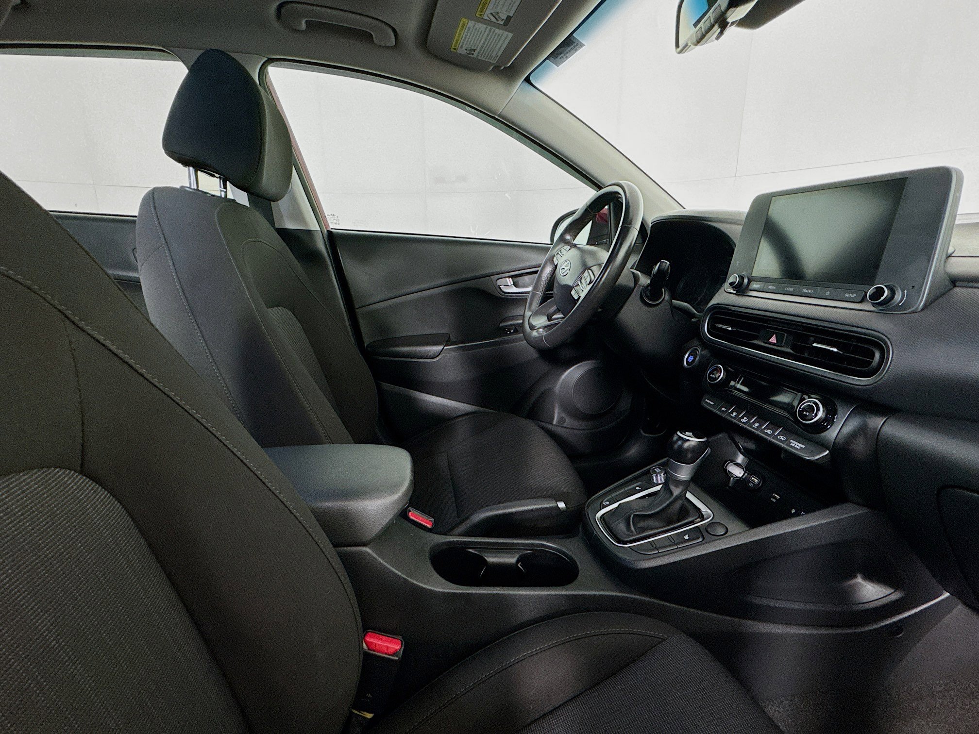 Used 2022 Hyundai Kona SEL w/ Convenience Package image 28