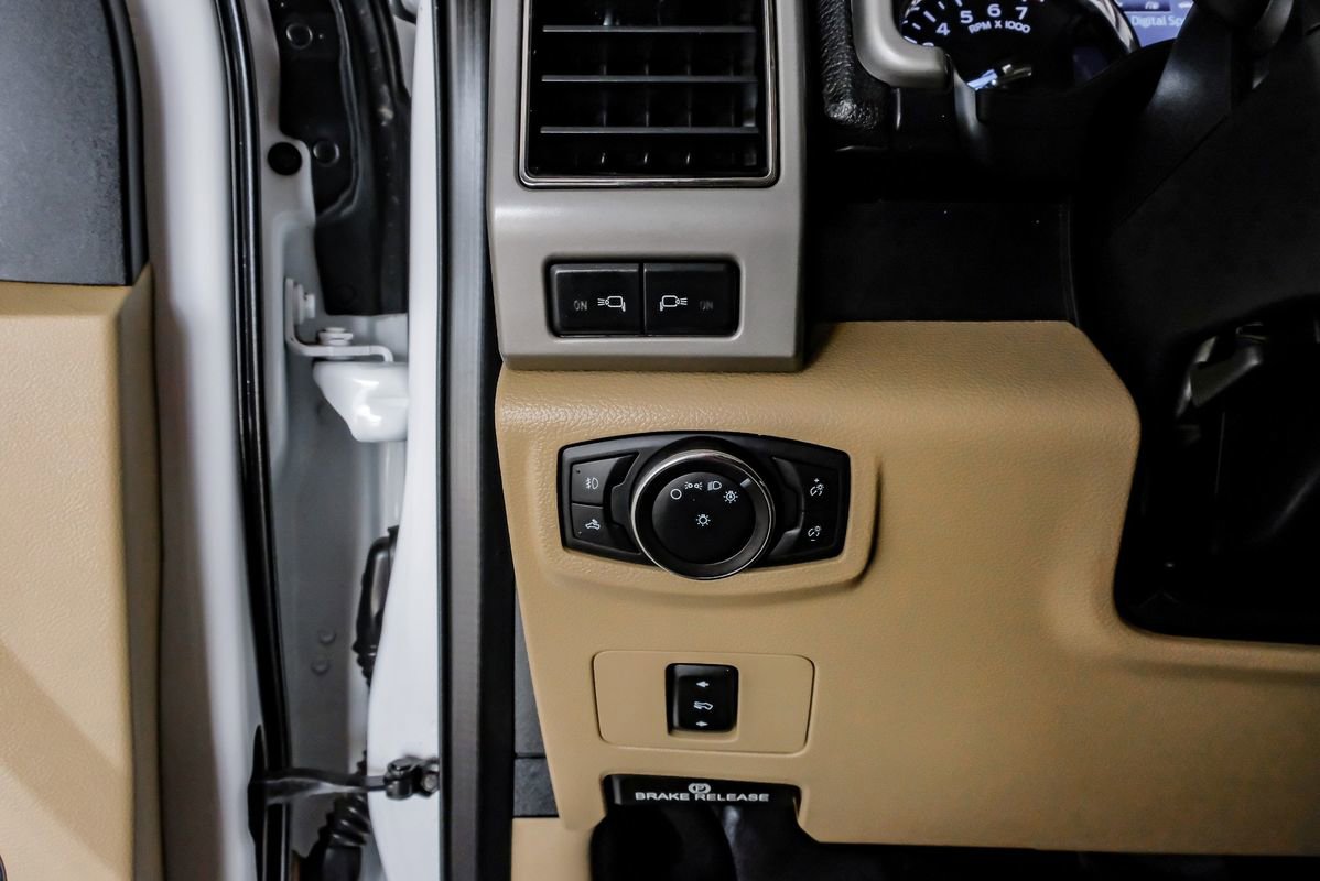 Used 2021 Ford F350 Lariat w/ Lariat Value Package image 27