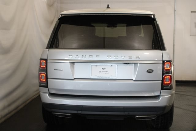 Used 2018 Land Rover Range Rover Supercharged AWD/4WD image 6