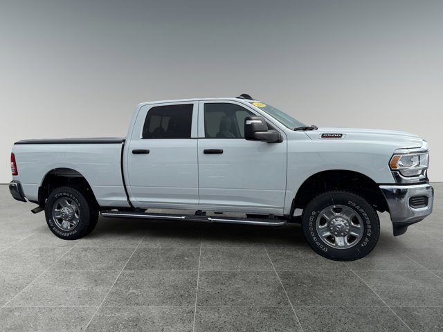 Used 2024 RAM 2500 Tradesman w/ Chrome Appearance Group image 6
