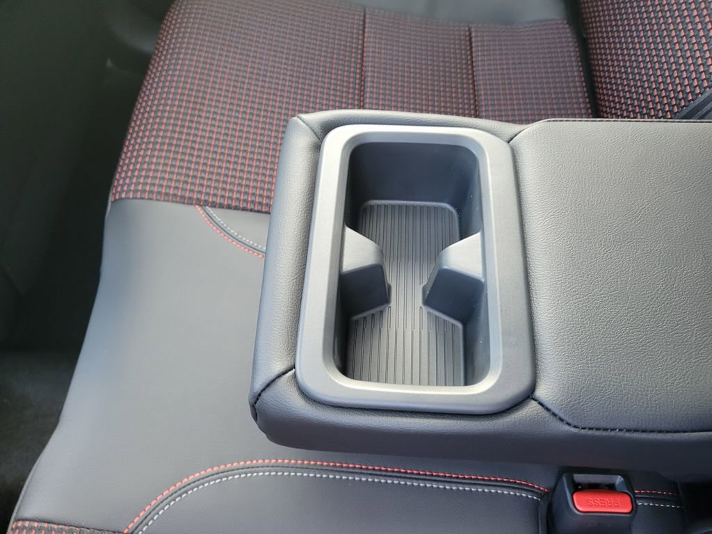 New 2026 Nissan Kicks SR w/ SR Premium Package image 33