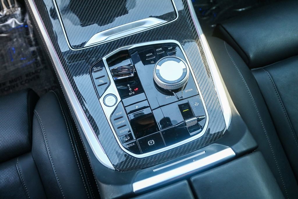 Used 2025 BMW X5 M60i image 20