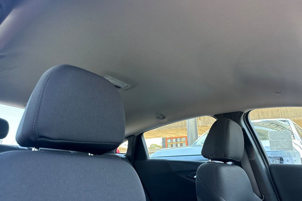 Used 2022 Chevrolet Malibu LT image 19