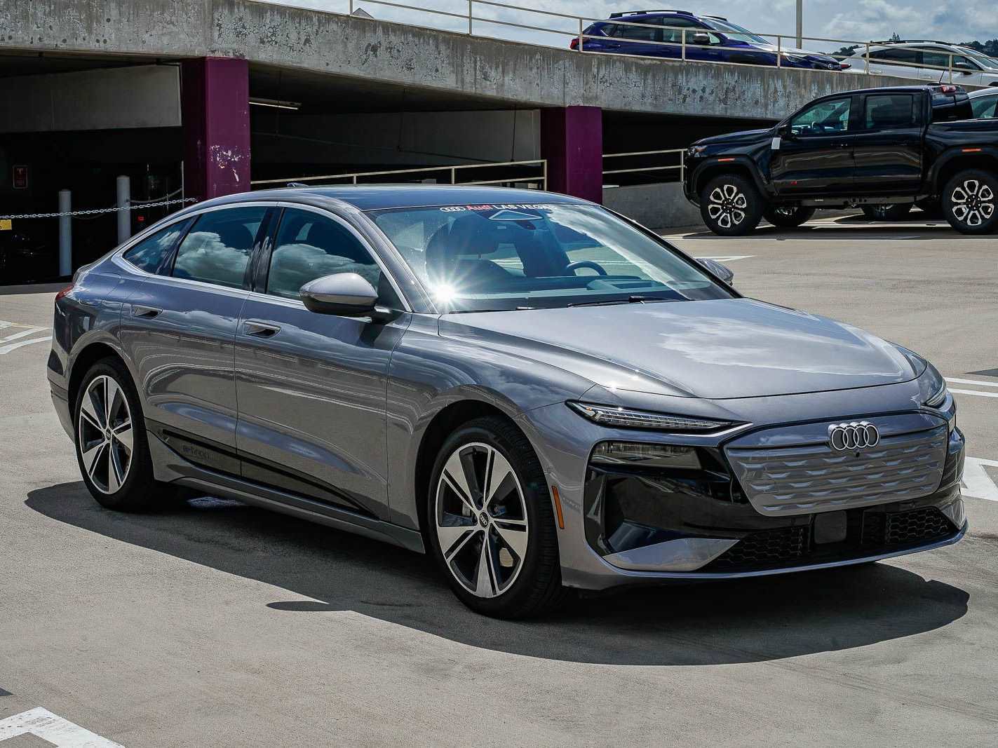 Certified 2025 Audi A6 e-tron Premium Plus w/ Premium Plus image 5