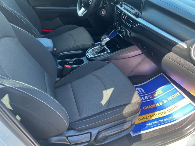 Used 2024 Kia Forte LXS image 8