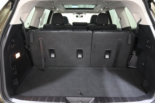 Used 2022 Subaru Ascent Limited w/ Technology Package image 21