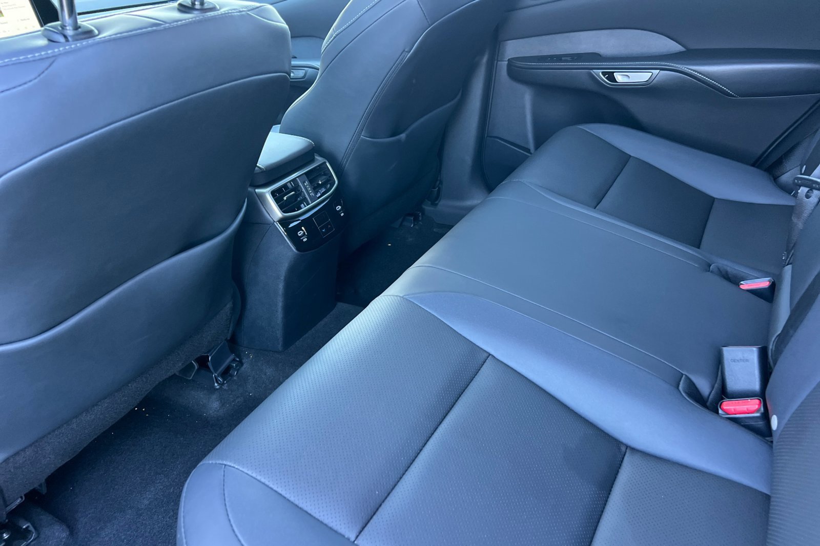 Used 2024 Lexus RX 350 FWD image 14