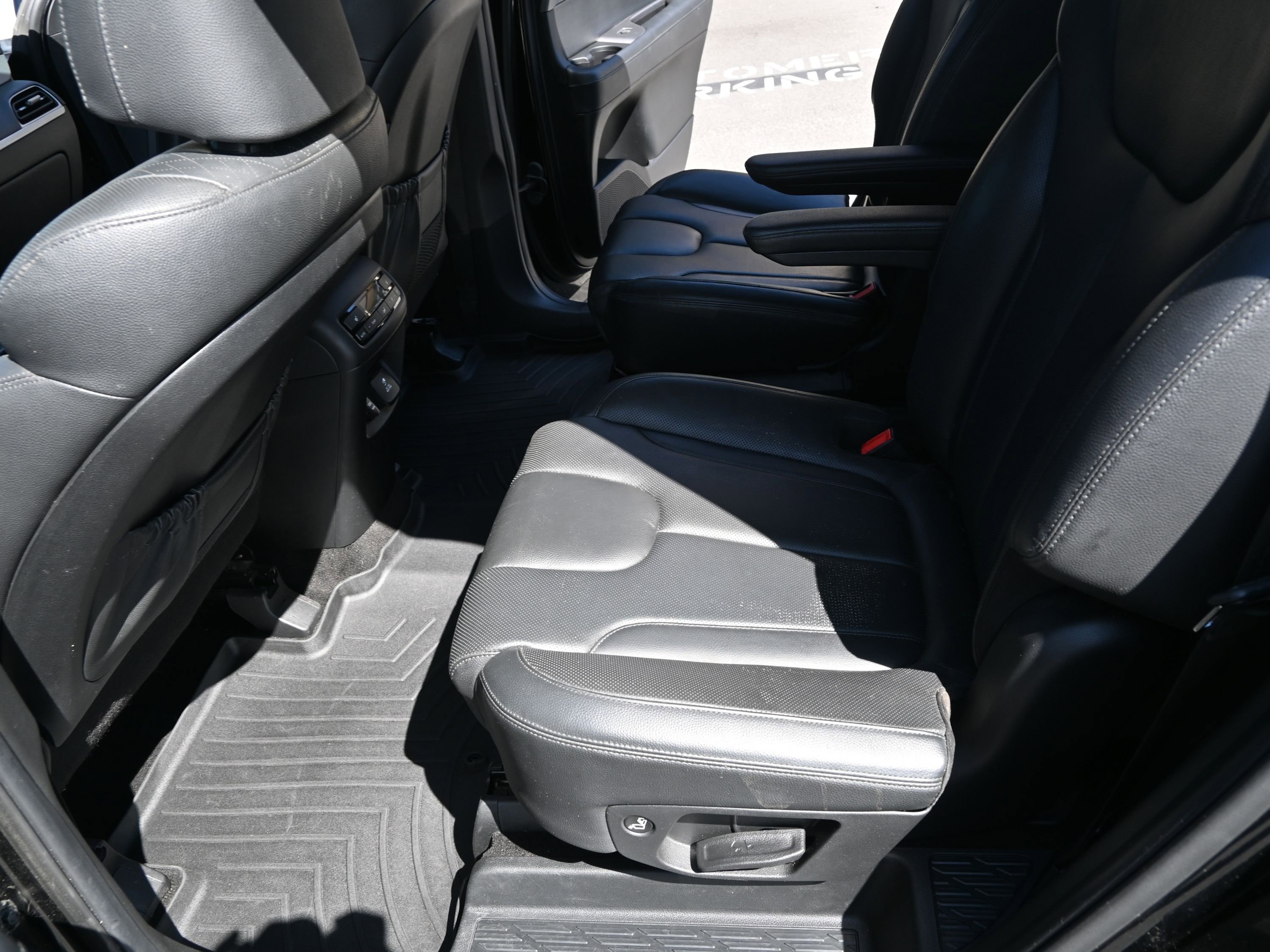 Used 2021 Hyundai Palisade SEL w/ Premium Package