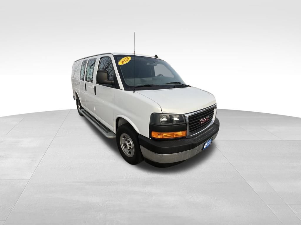 Used 2023 GMC Savana 2500 w/ Driver Convenience Package image 9