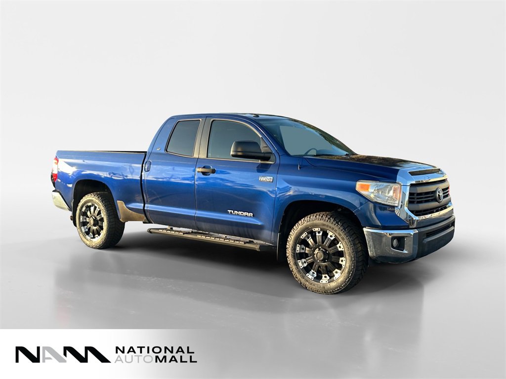 Used 2015 Toyota Tundra SR5 w/ SR5 Upgrade Package image 7