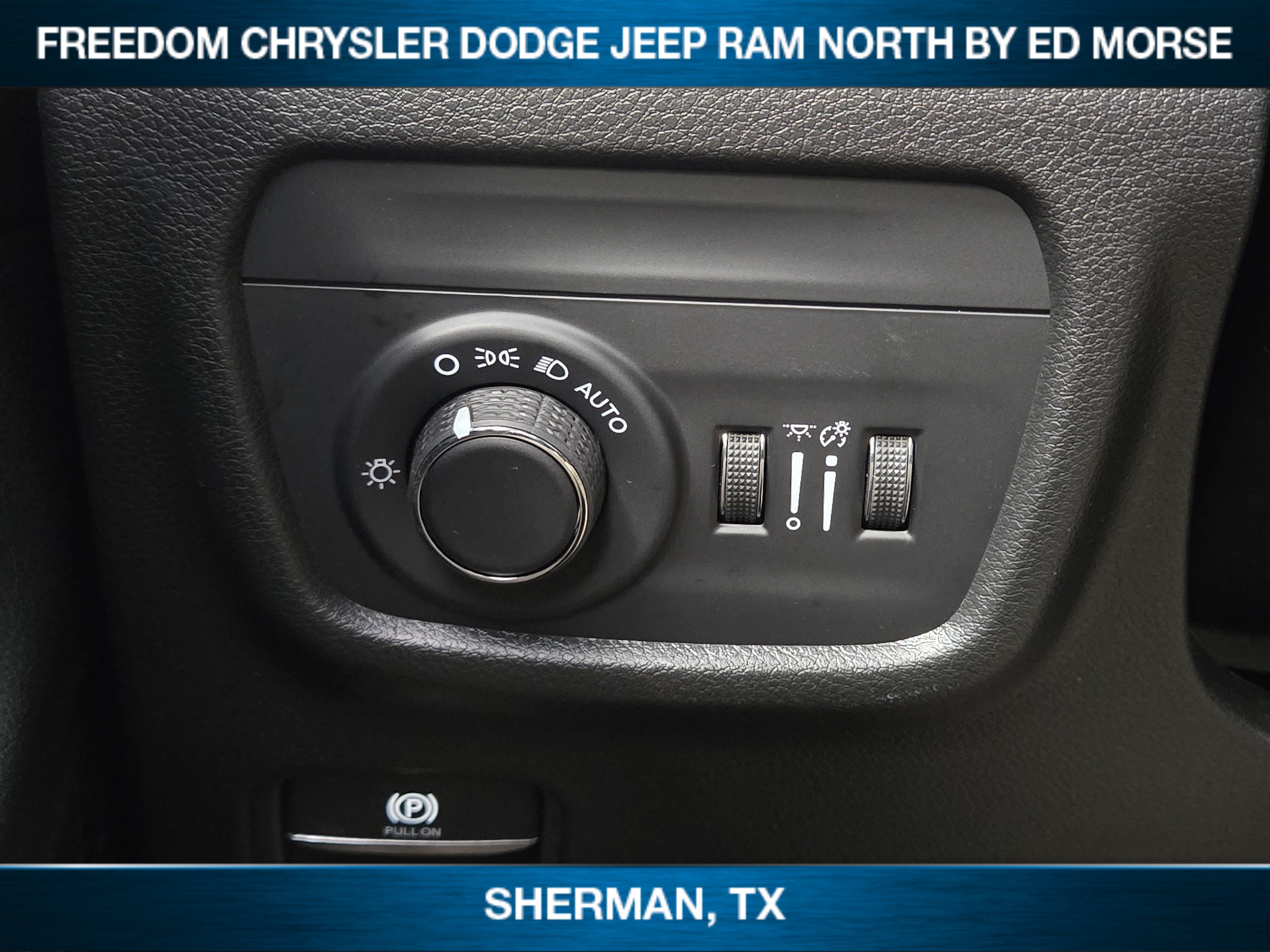 New 2025 Jeep Grand Cherokee Laredo RWD image 16