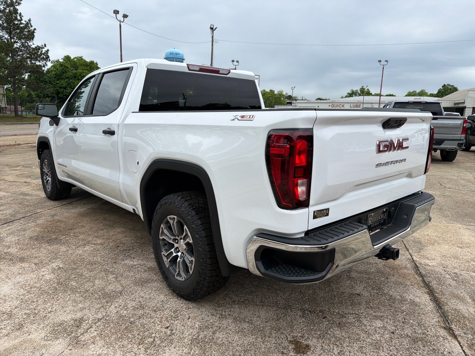 New 2026 GMC Sierra 1500 Pro w/ Pro Value Package AWD/4WD image 4