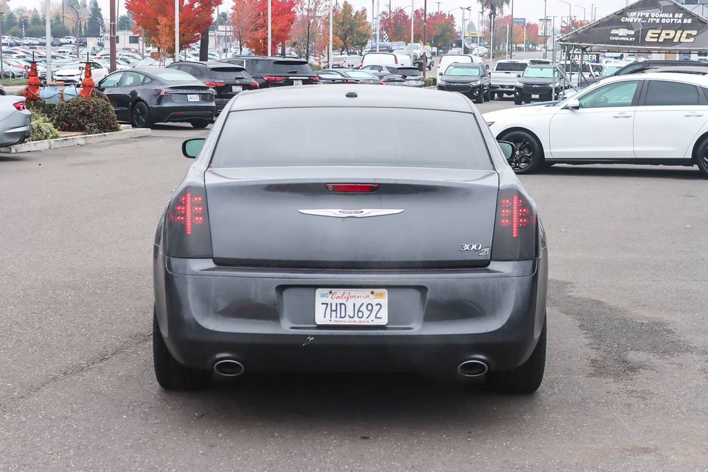 Used 2014 Chrysler 300 S image 3