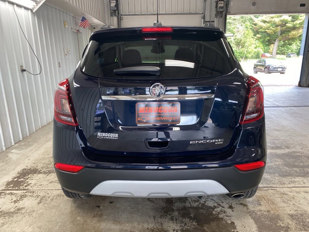 Used 2021 Buick Encore Preferred AWD/4WD image 6