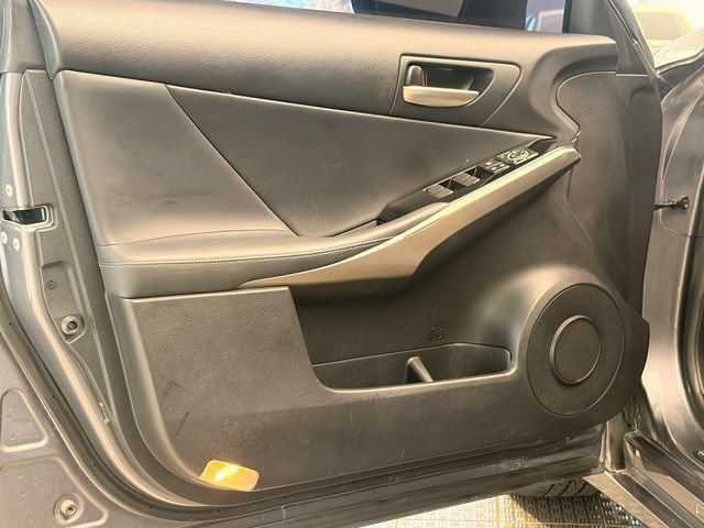 Used 2017 Lexus IS 200t w/ Navigation System Package RWD image 10