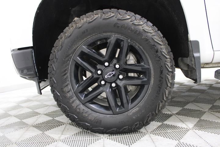 Used 2023 Chevrolet Silverado 1500 LT Trail Boss w/ Protection Package image 48