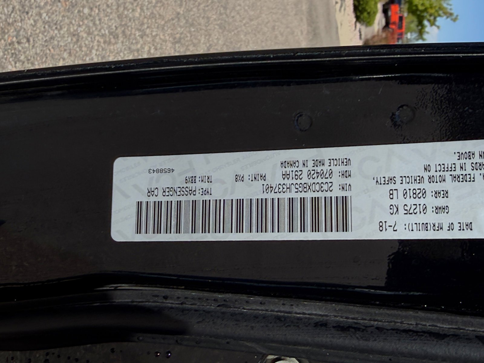 Used 2018 Dodge Charger SXT w/ Blacktop Package RWD image 31