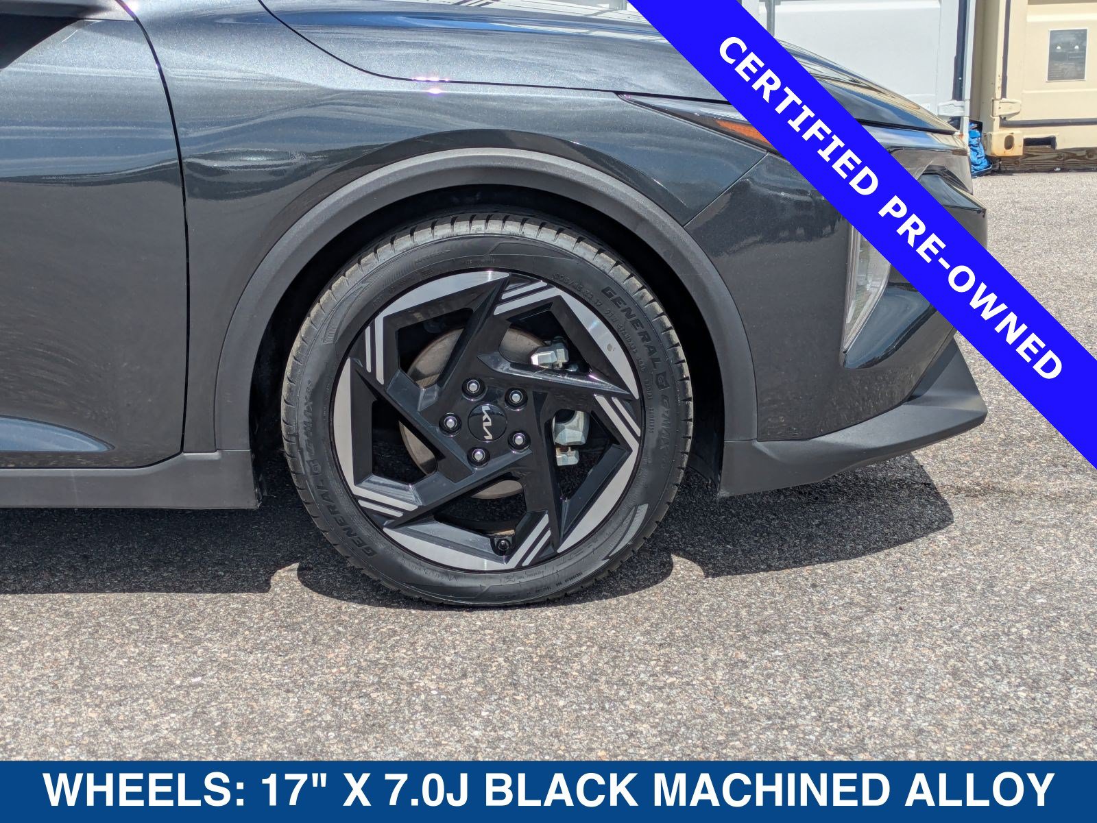 Used 2025 Kia K4 EX FWD image 11