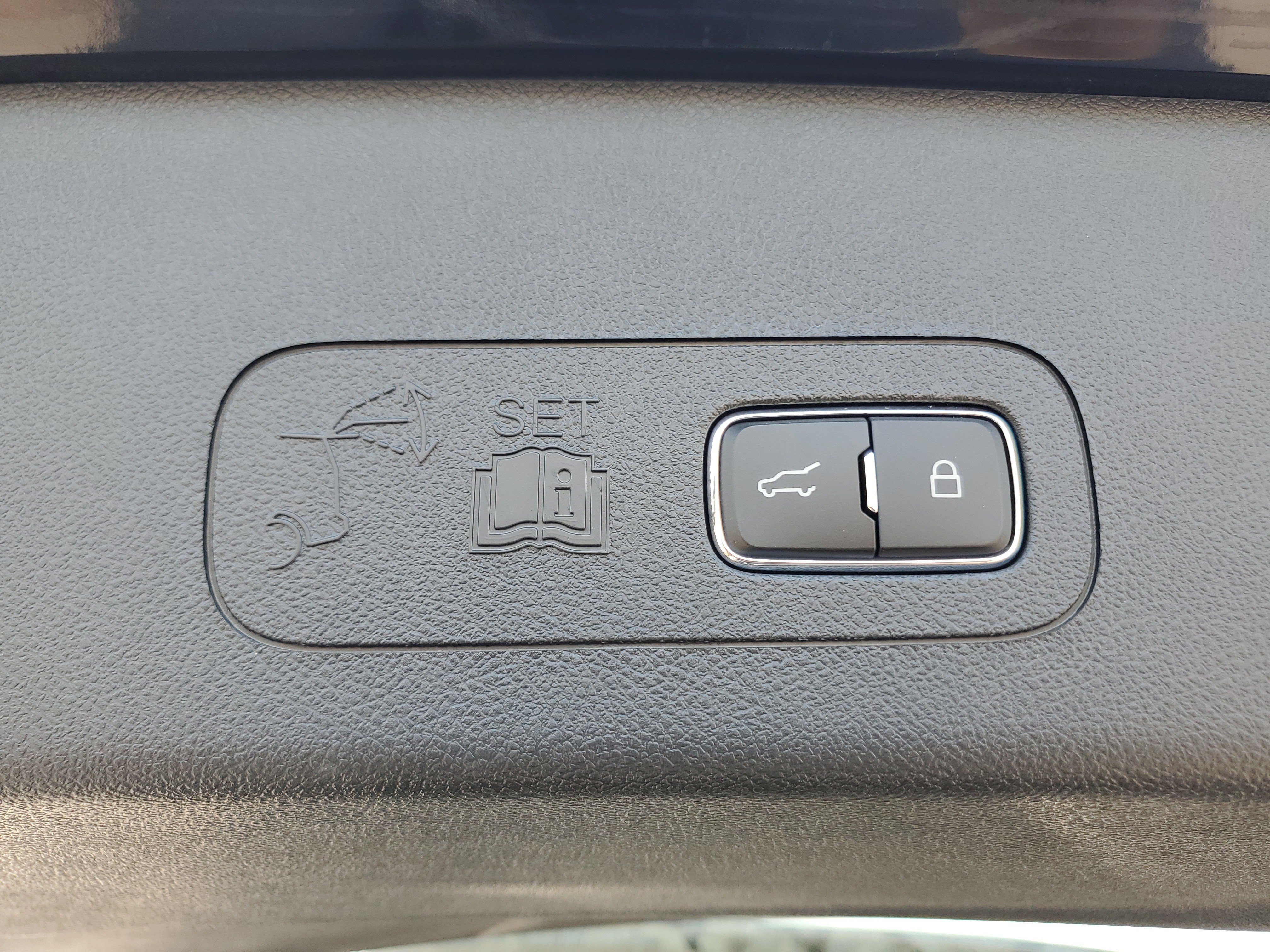 New 2027 Lincoln Aviator AWD image 31