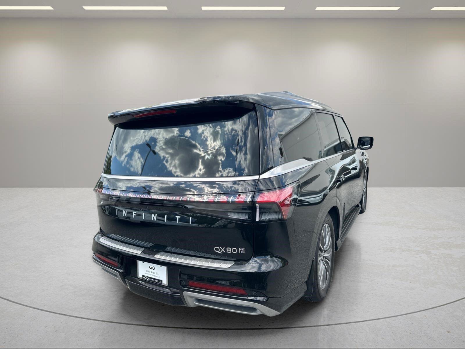 New 2026 INFINITI QX80 Luxe AWD/4WD image 7