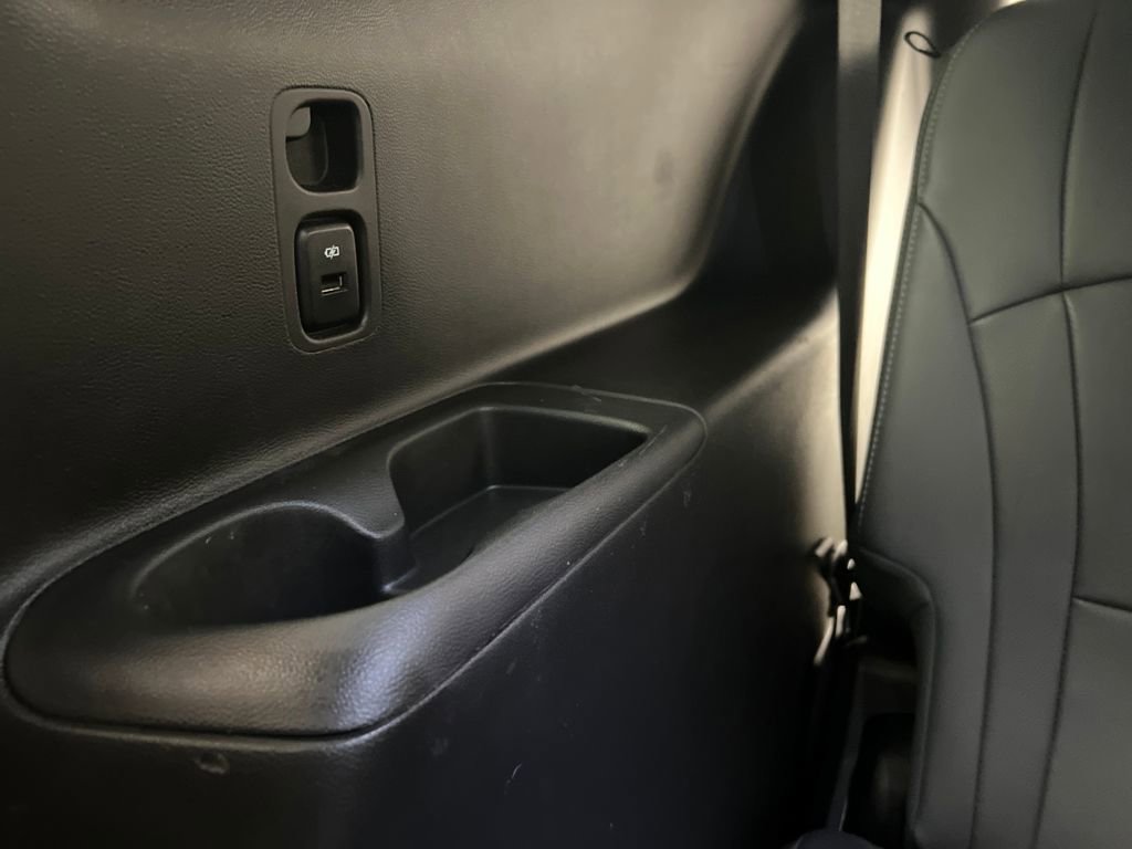 Used 2024 Buick Enclave Premium image 32