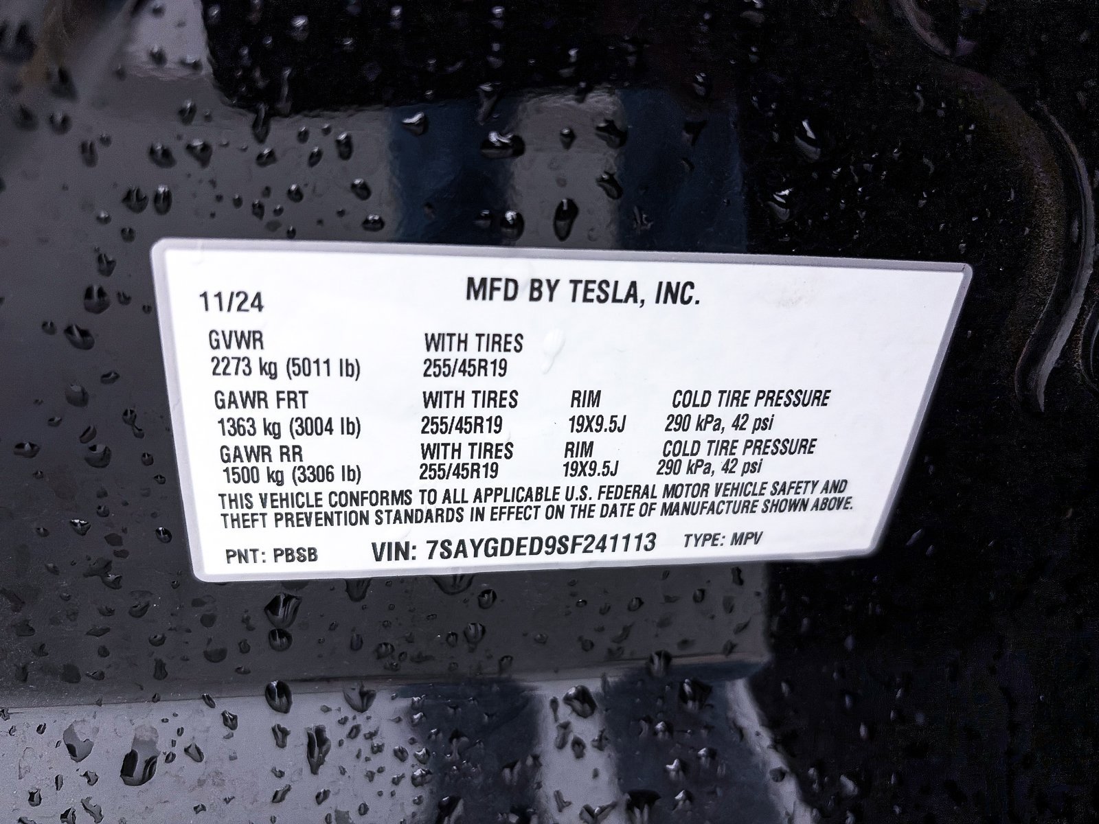 Used 2025 Tesla Model Y Long Range image 33
