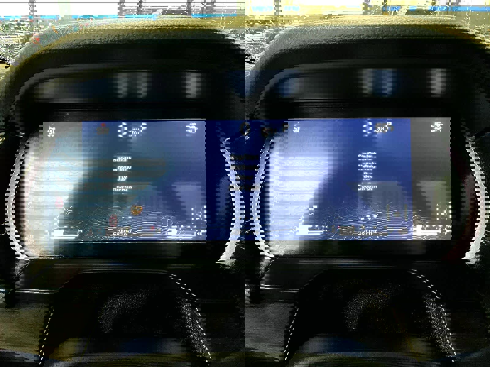 Used 2021 Jeep Grand Cherokee L Limited w/ Luxury Tech Group II AWD/4WD image 26