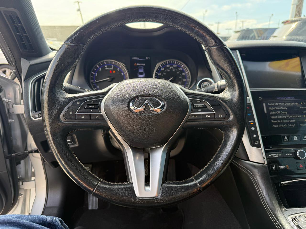 Used 2018 INFINITI Q60 3.0t Luxe w/ Sensory Package 3.0T Luxe RWD image 14