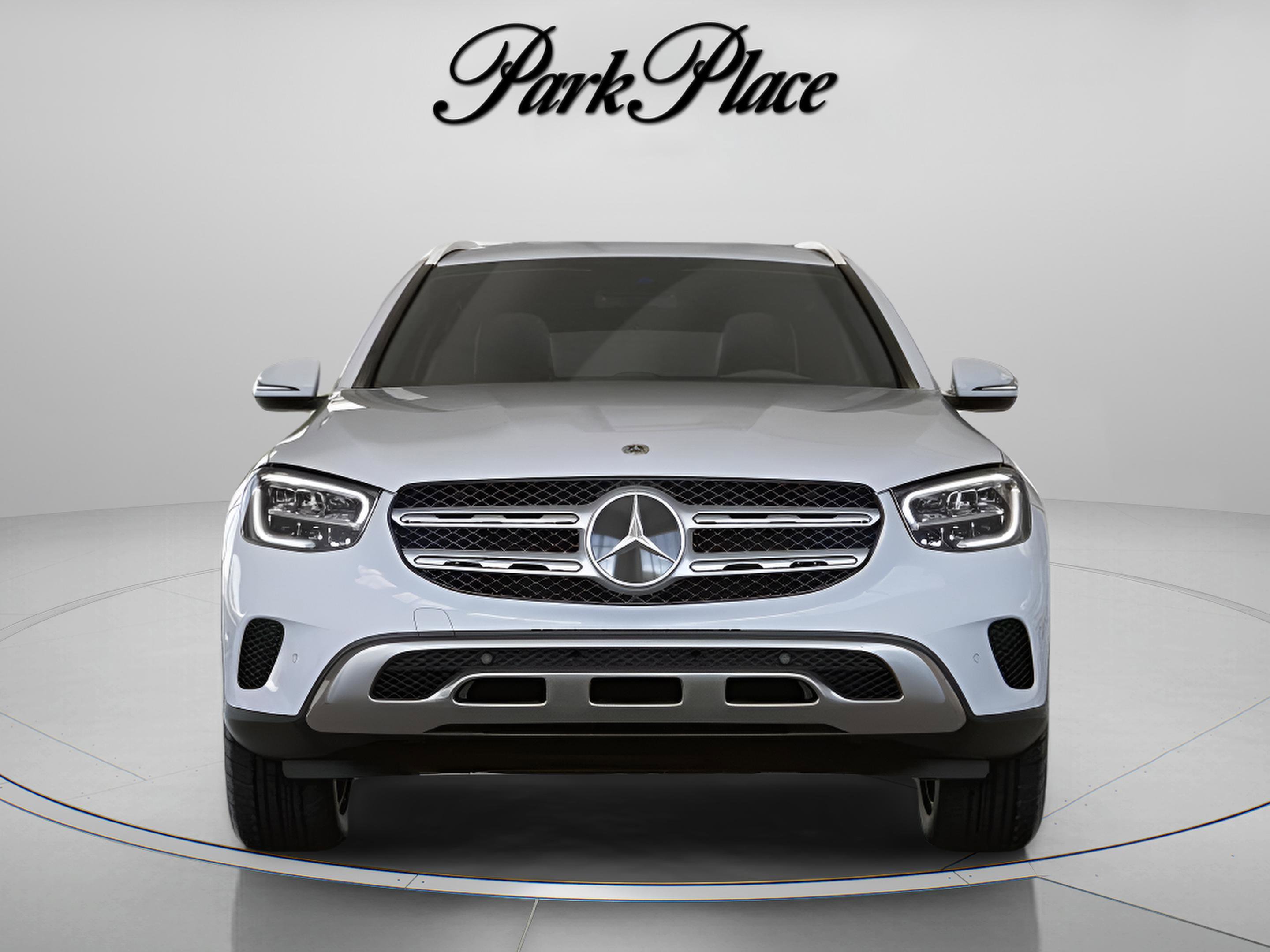 Certified 2022 Mercedes-Benz GLC 300 4MATIC w/ Premium Package Lite image 36
