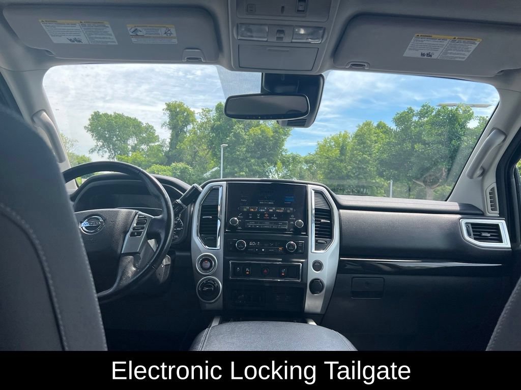 Used 2021 Nissan Titan SV w/ SV Convenience Package AWD/4WD image 23