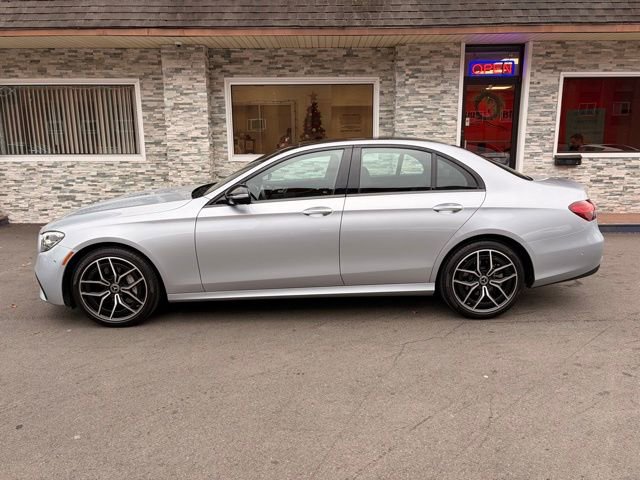 Used 2023 Mercedes-Benz E 350 4MATIC Sedan w/ Premium Package image 8